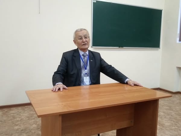 Мурат Тлеугабылович — врач-патоморфолог, ученый и уважаемый преподаватель