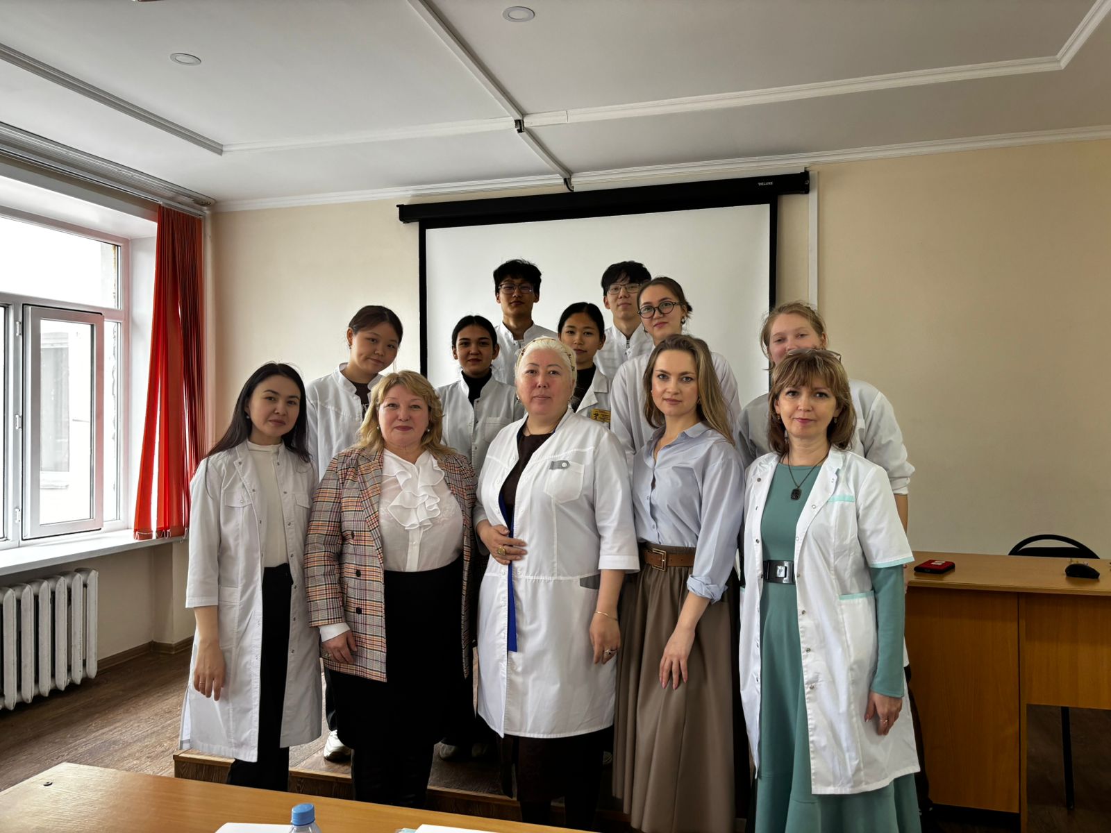 Дөңгелек үстел: Медициналық сақтандыру және экономикалық теңсіздік