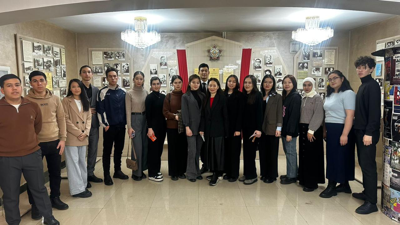 Театр өнері 